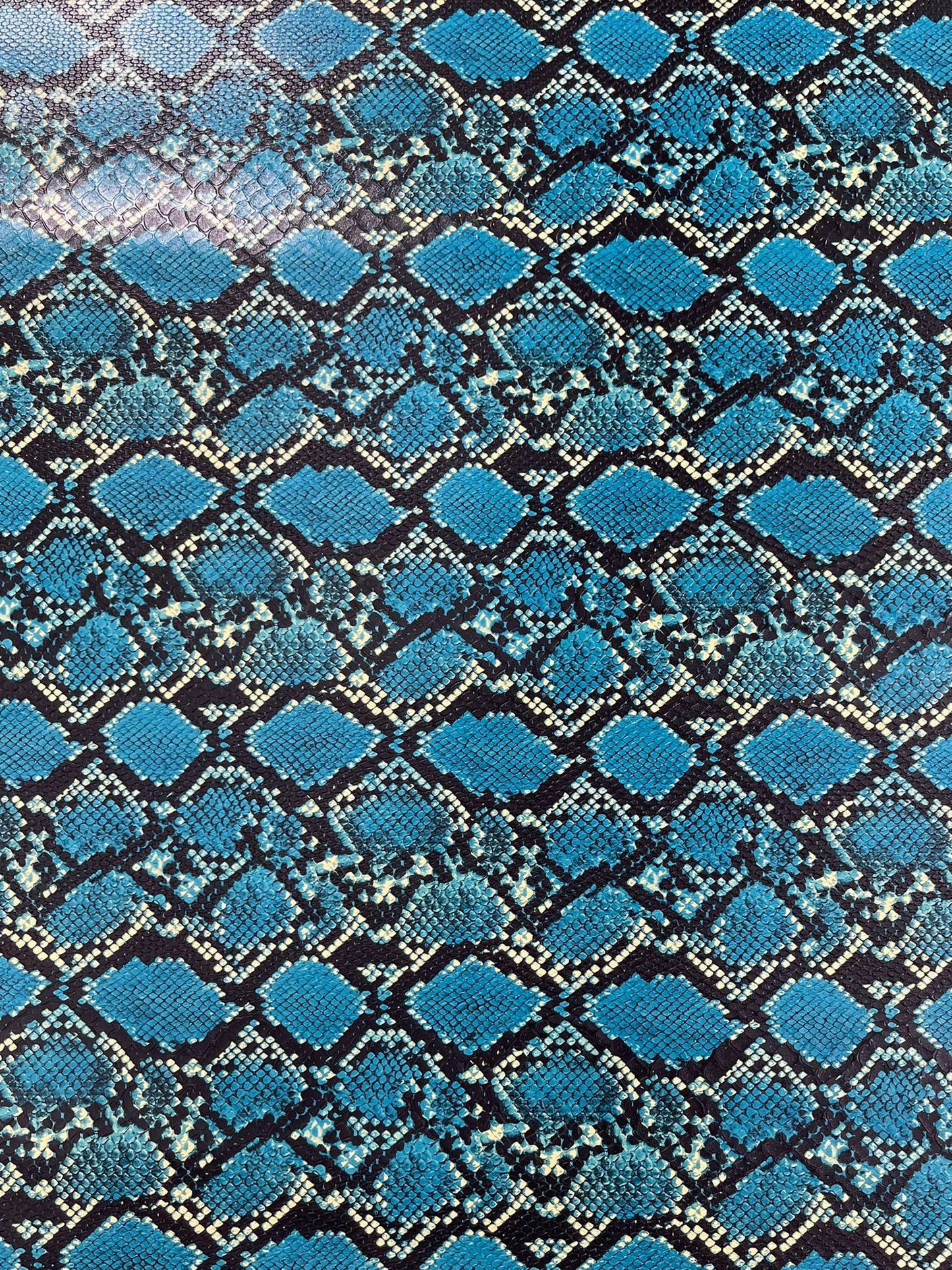3D SNAKE PVC VINYL (by the yard) - New Creations Fabric & Foam Inc