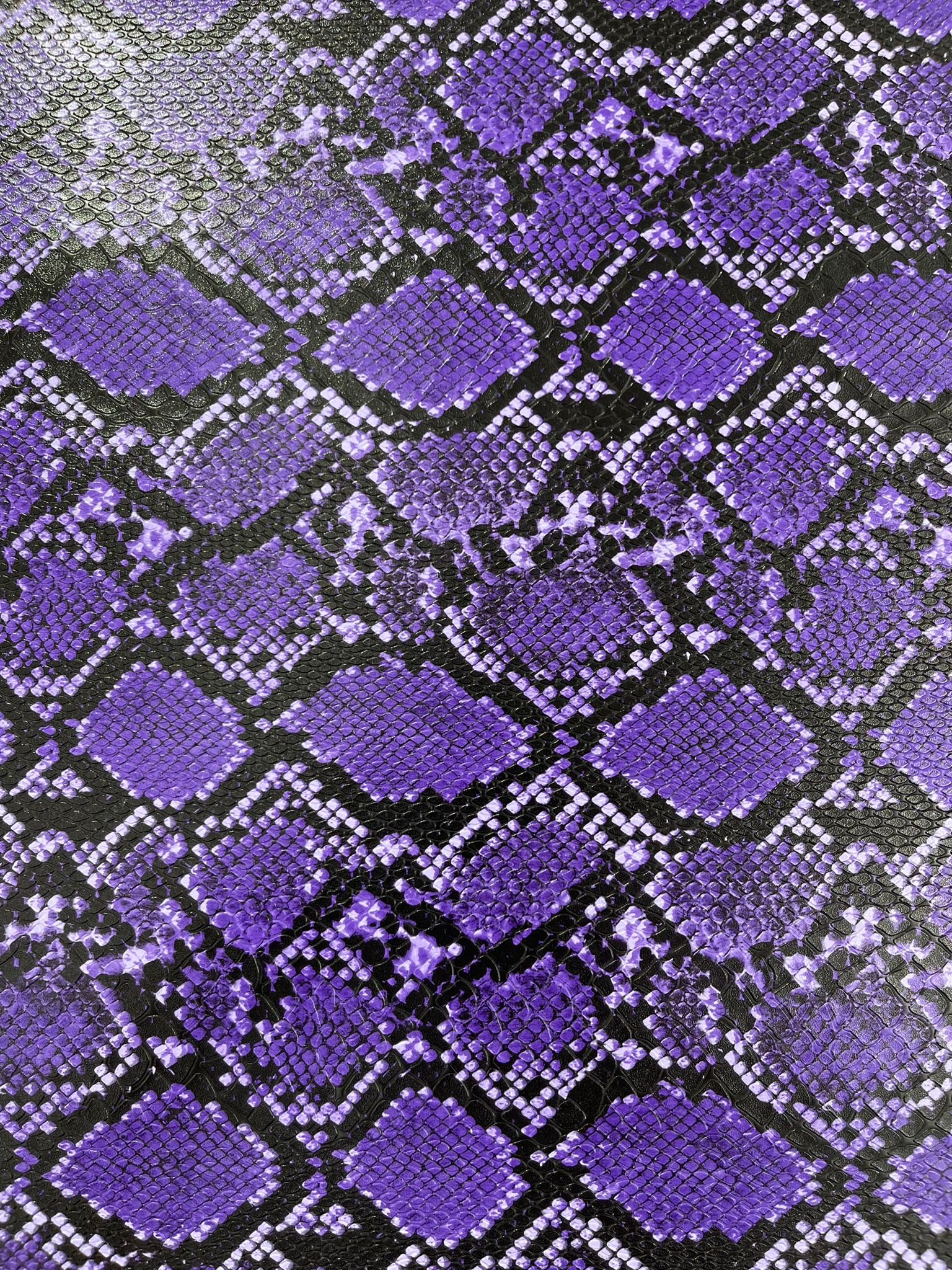 3D SNAKE PVC VINYL (by the yard) - New Creations Fabric & Foam Inc
