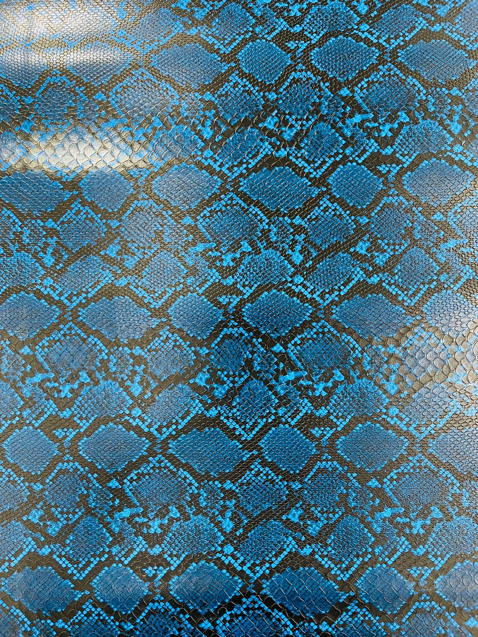 3D SNAKE PVC VINYL (by the yard) - New Creations Fabric & Foam Inc