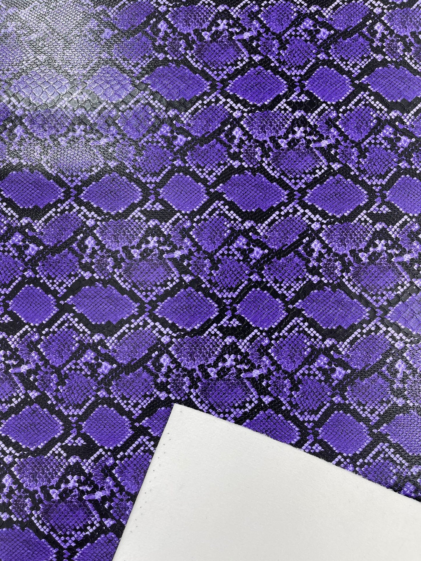 3D SNAKE PVC VINYL (by the yard) - New Creations Fabric & Foam Inc