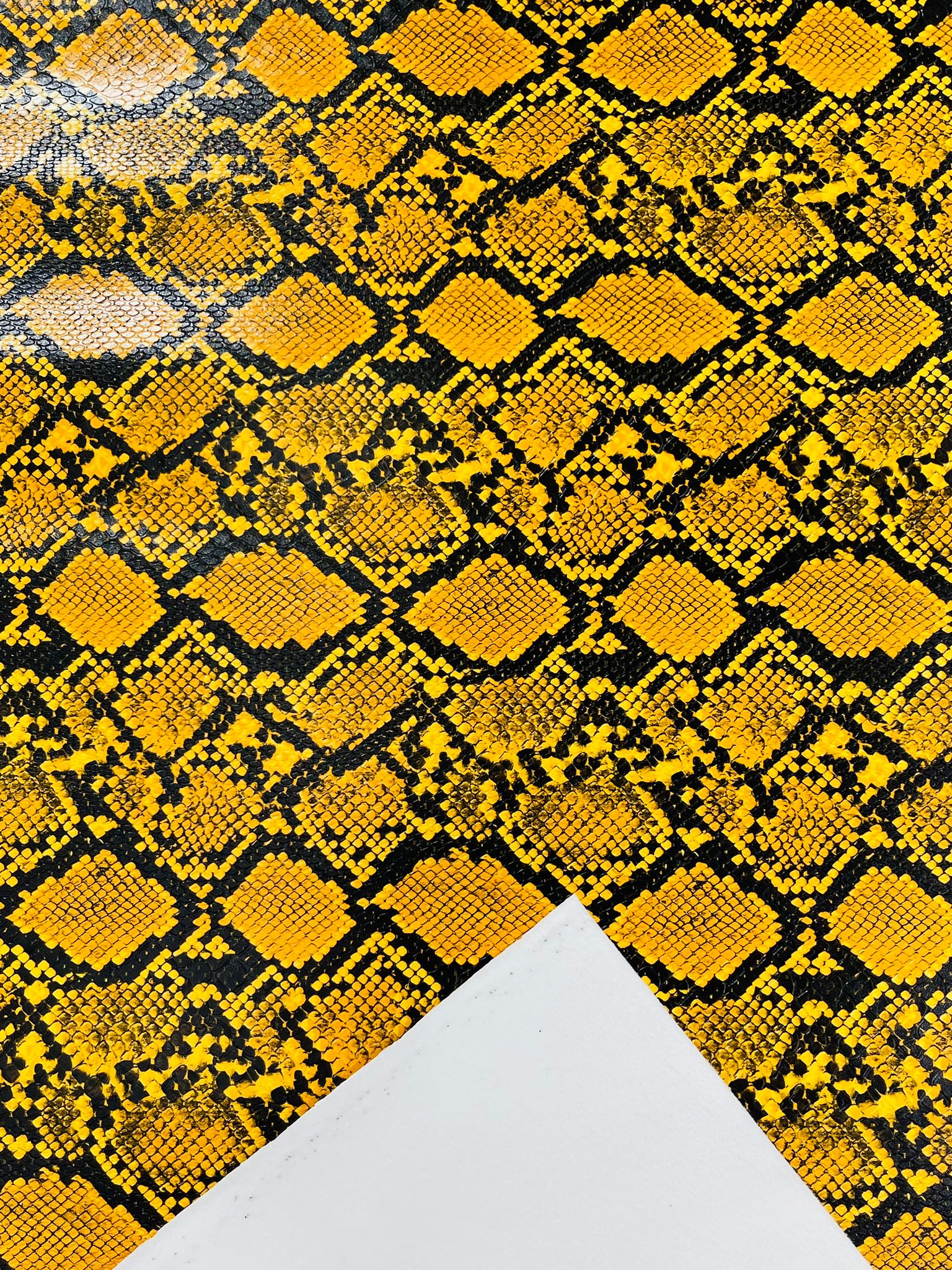 3D SNAKE PVC VINYL (by the yard) - New Creations Fabric & Foam Inc