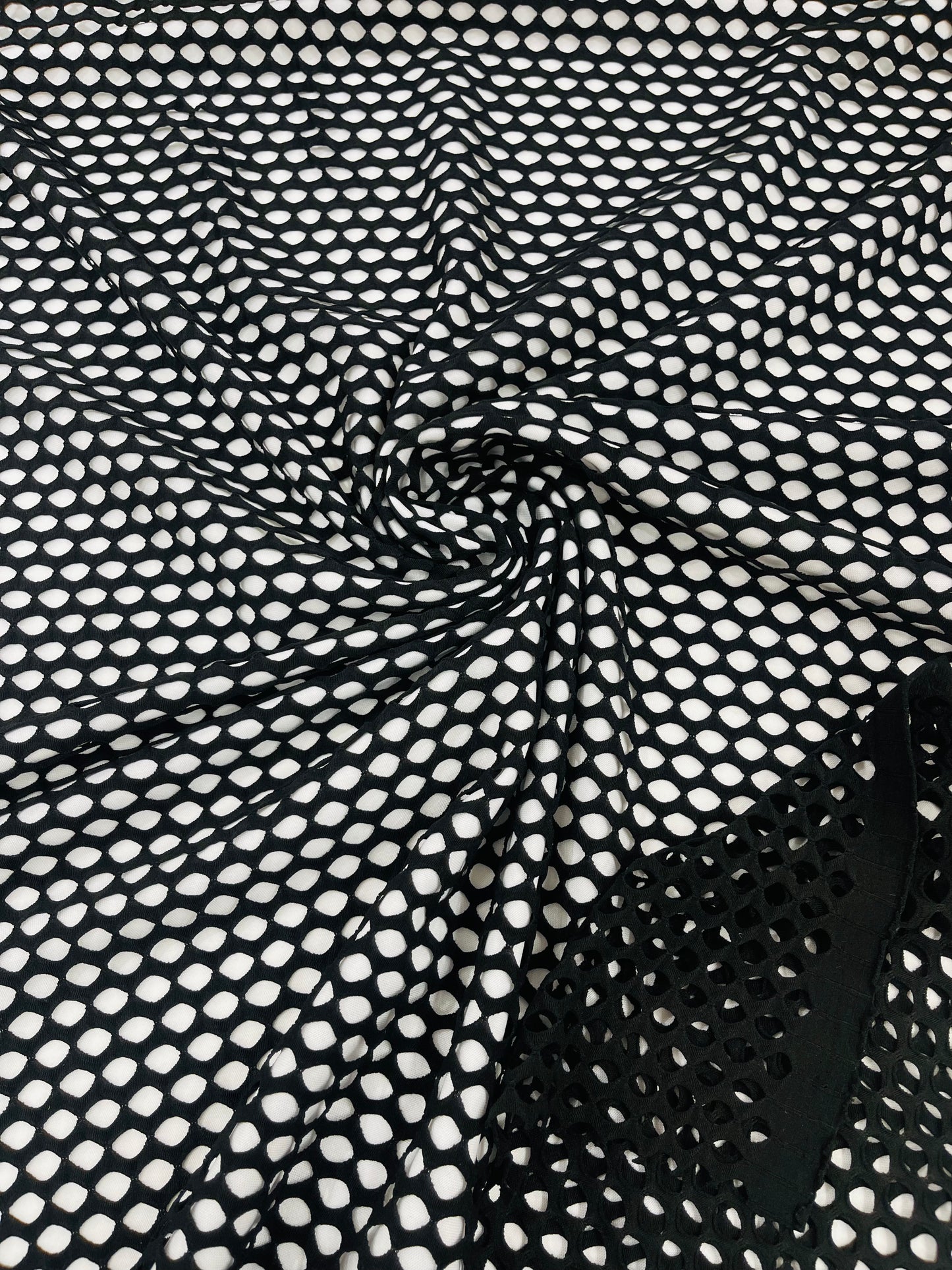 Big hole fishnet mesh | New Creations Fabric & Foam Inc.