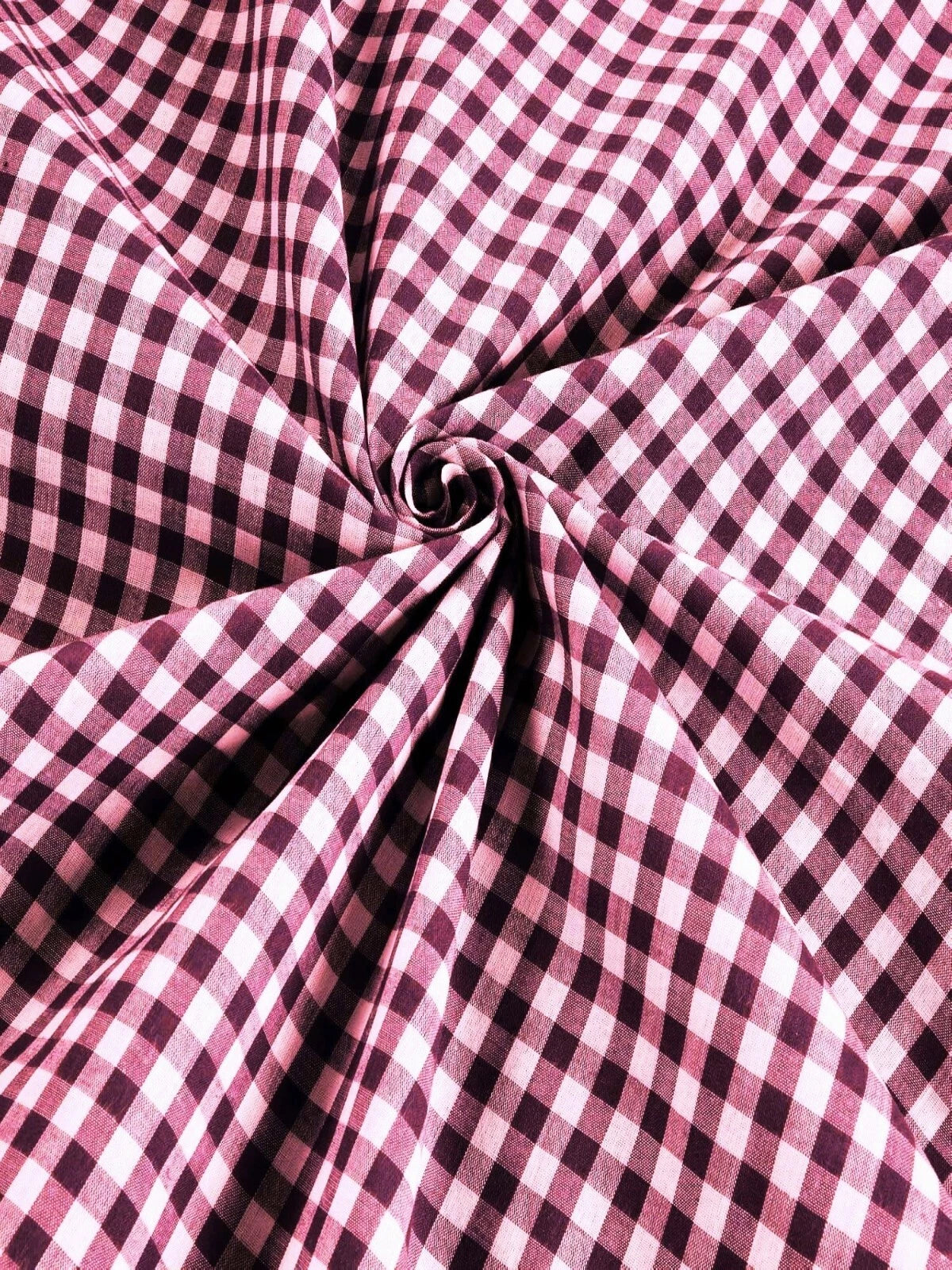 Gingham 1/4" Checkered Poly Cotton 58" Wide| New Creations Fabric & Foam Inc.