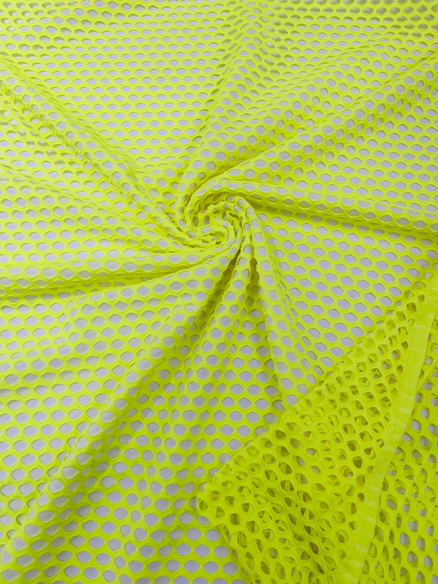Big hole fishnet mesh | New Creations Fabric & Foam Inc.