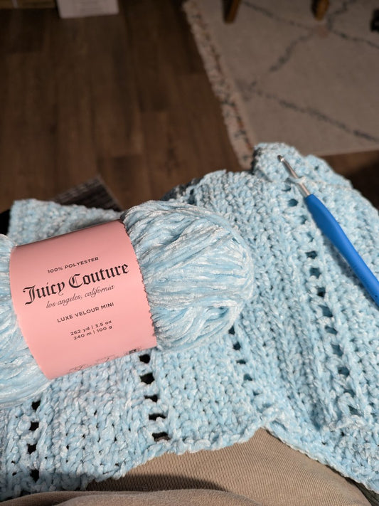 Juicy Couture Luxe Velour Mini Yarn - 262 Yards