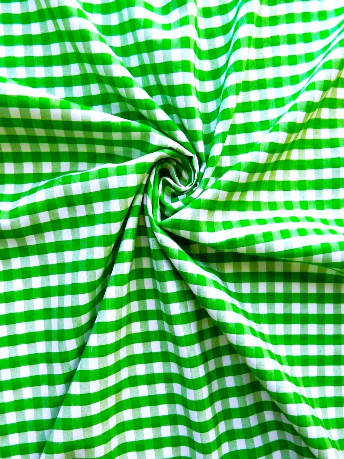 Gingham 1/4" Checkered Poly Cotton 58" Wide| New Creations Fabric & Foam Inc.