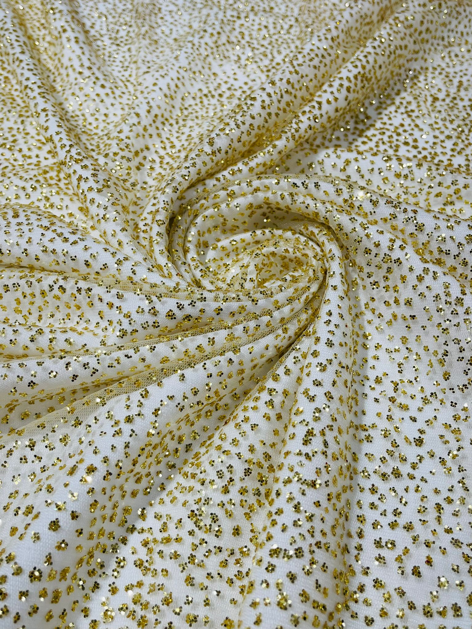 CHUNKY TULLE GLITTER (by the yard) - New Creations Fabric & Foam Inc