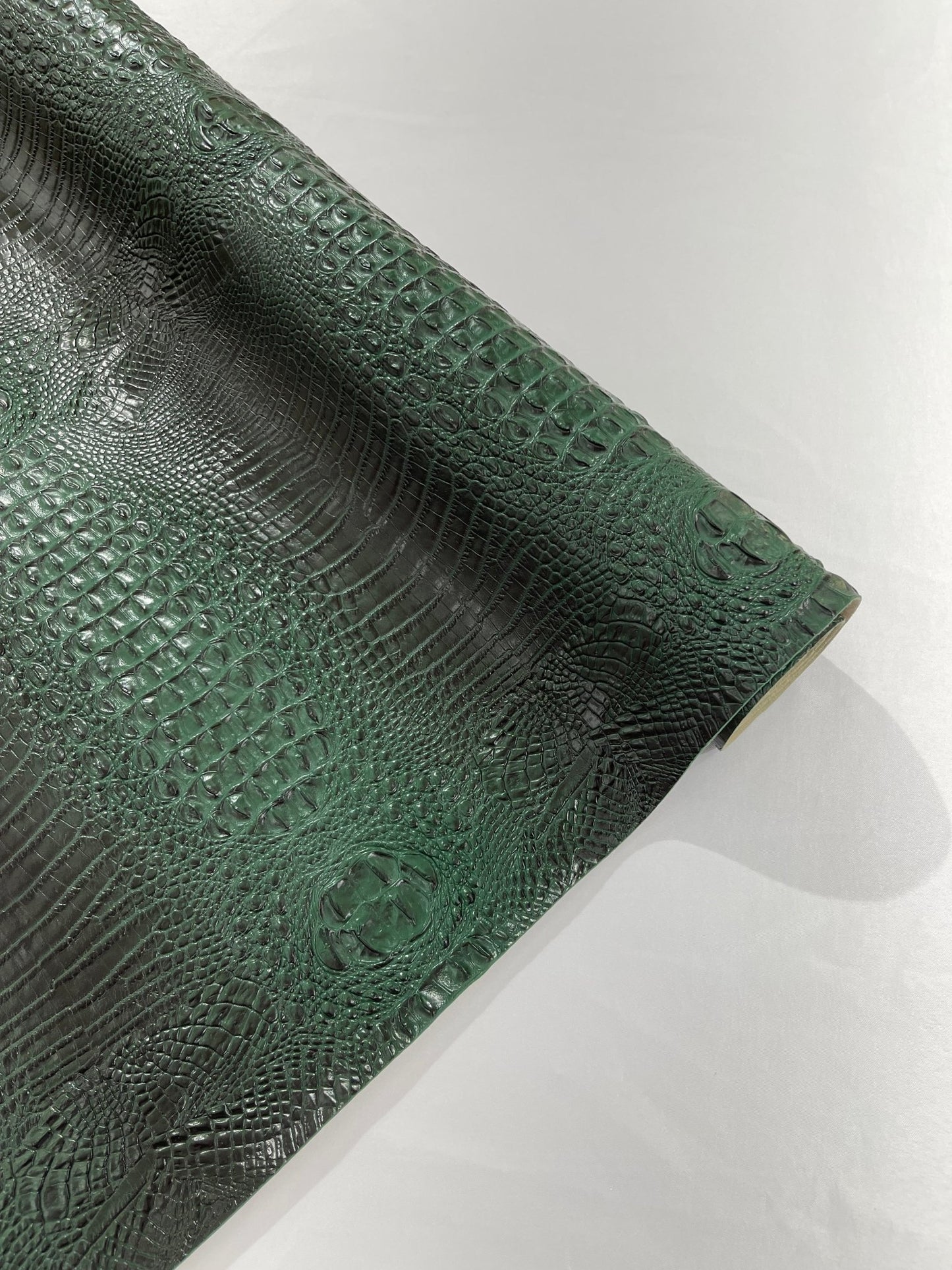 FLORIDA VEGGAN FAUX CROCODILE 3D TWO TONE VINYL FABRIC (by the yard) - New Creations Fabric & Foam Inc