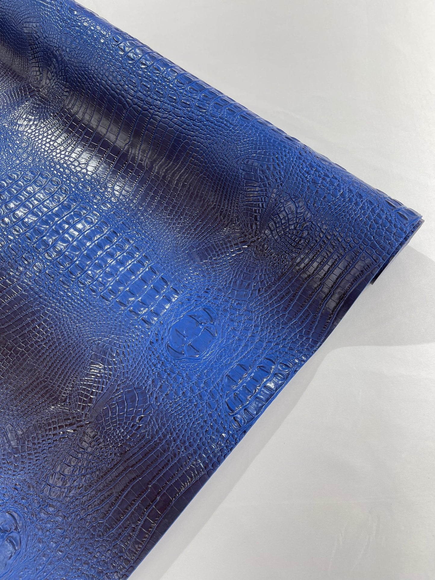 FLORIDA VEGGAN FAUX CROCODILE 3D TWO TONE VINYL FABRIC (by the yard) - New Creations Fabric & Foam Inc