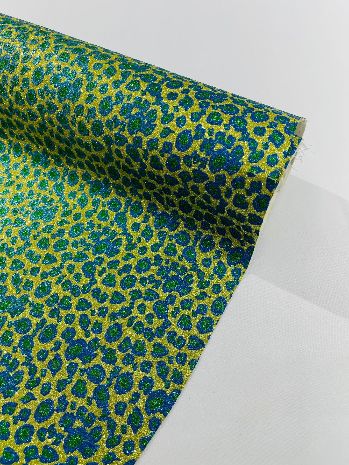 LEOPARD GLITTER CANVAS VINYL (by the yard) - New Creations Fabric & Foam Inc