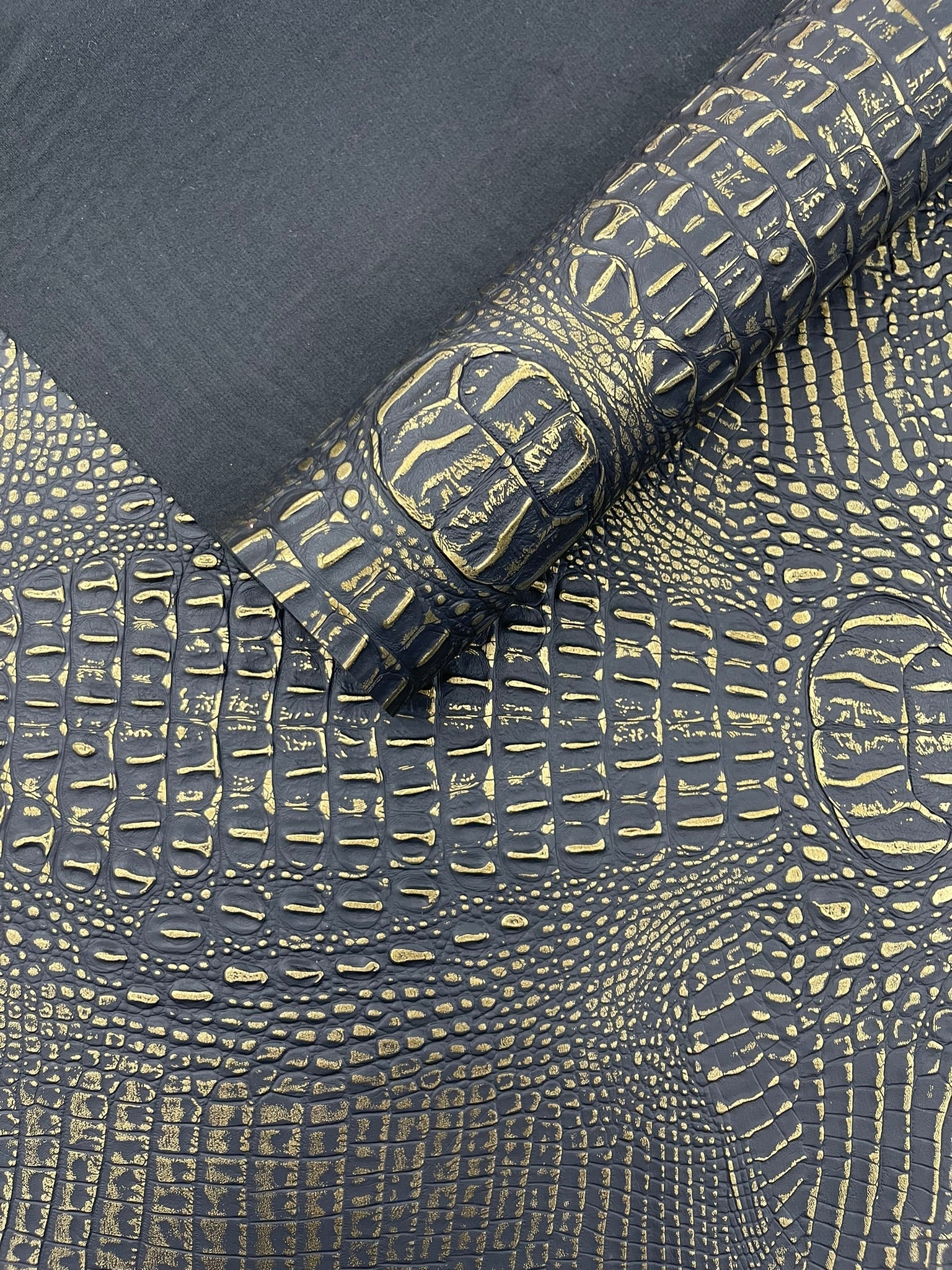Metallic Gator Vinyl Fabric| New Creations Fabric & Foam Inc. - New Creations Fabric & Foam Inc