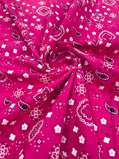 Poly Cotton Bandanna Print Fabric,58/59" Wide, Good for Face Mask Covers. - New Creations Fabric & Foam Inc