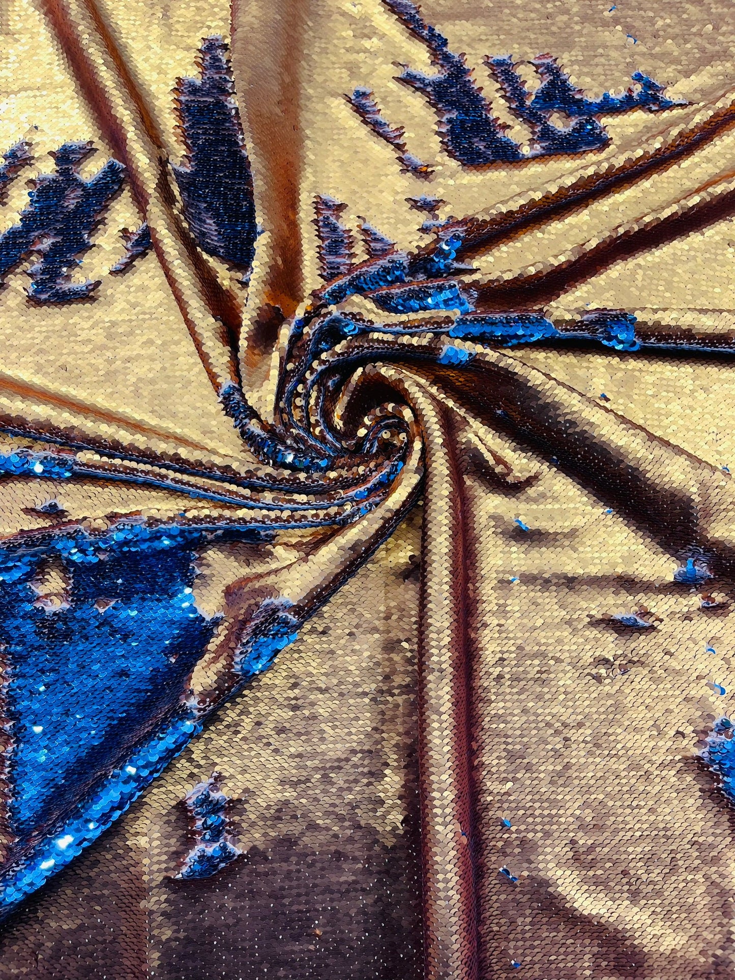 Reversible Color Changing Sequin Fabric| 54" Wide| Stretch Polyester Spandex. - New Creations Fabric & Foam Inc