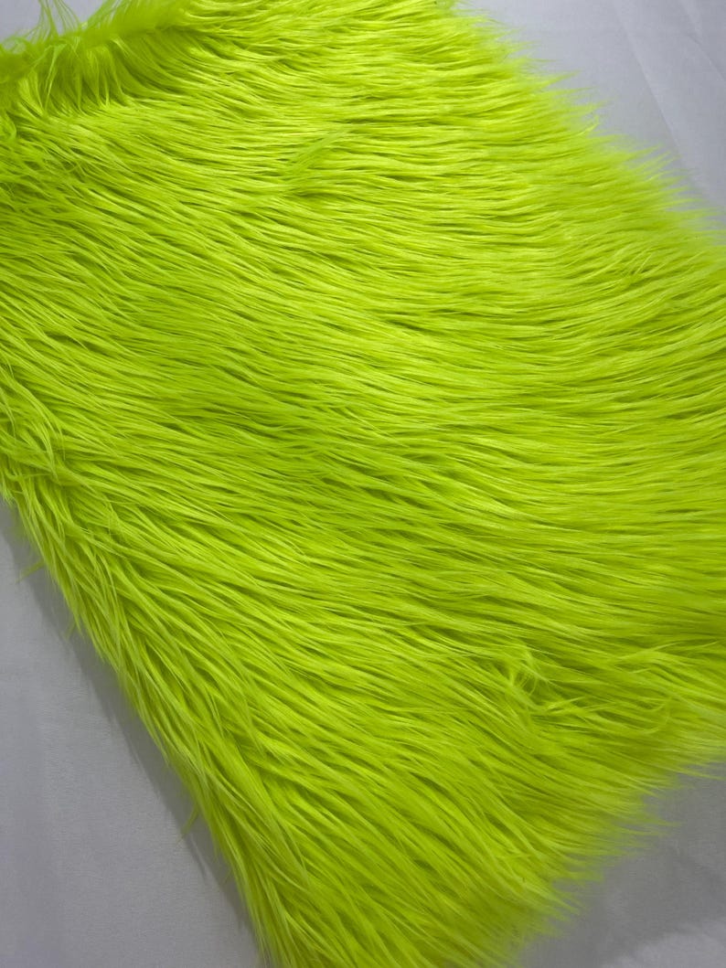 SHAGGY VEGGAN FAUX FUR (by the yard) - New Creations Fabric & Foam Inc