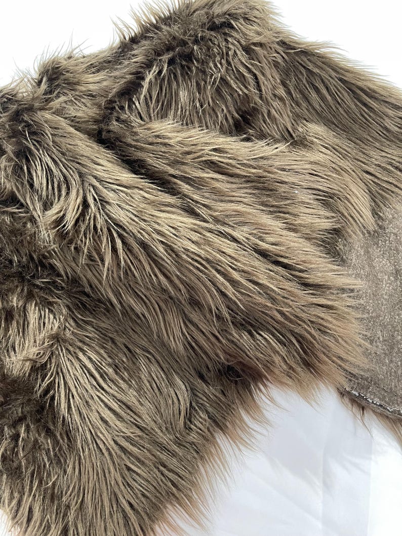SHAGGY VEGGAN FAUX FUR (by the yard) - New Creations Fabric & Foam Inc