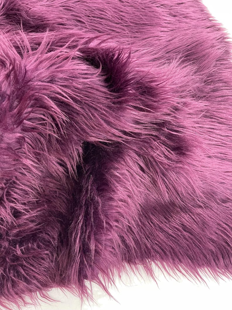 SHAGGY VEGGAN FAUX FUR (by the yard) - New Creations Fabric & Foam Inc