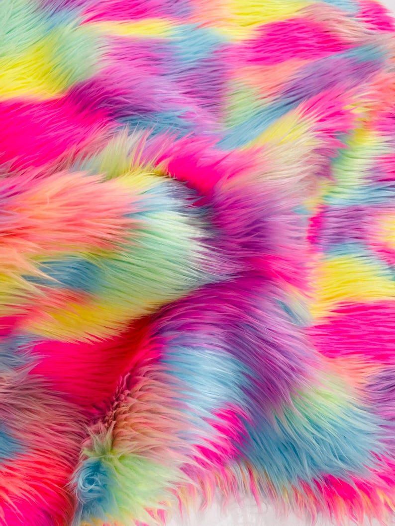 SHAGGY VEGGAN FAUX FUR (by the yard) - New Creations Fabric & Foam Inc