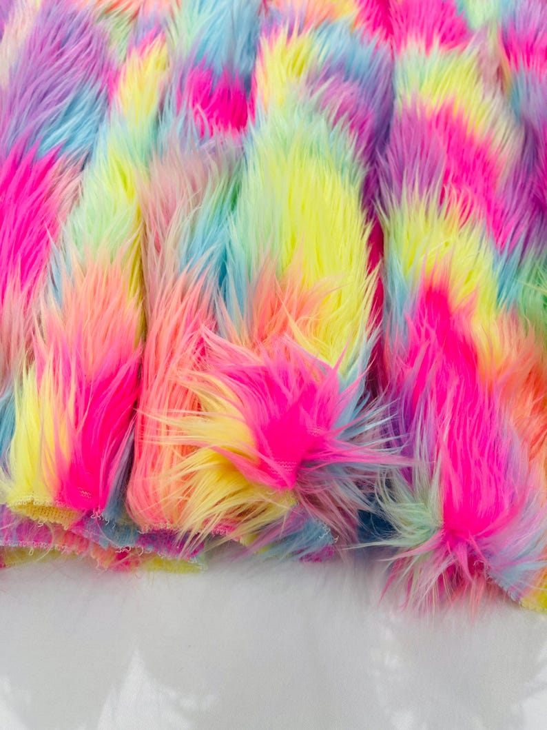 SHAGGY VEGGAN FAUX FUR (by the yard) - New Creations Fabric & Foam Inc