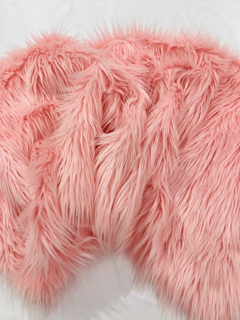 SHAGGY VEGGAN FAUX FUR (by the yard) - New Creations Fabric & Foam Inc