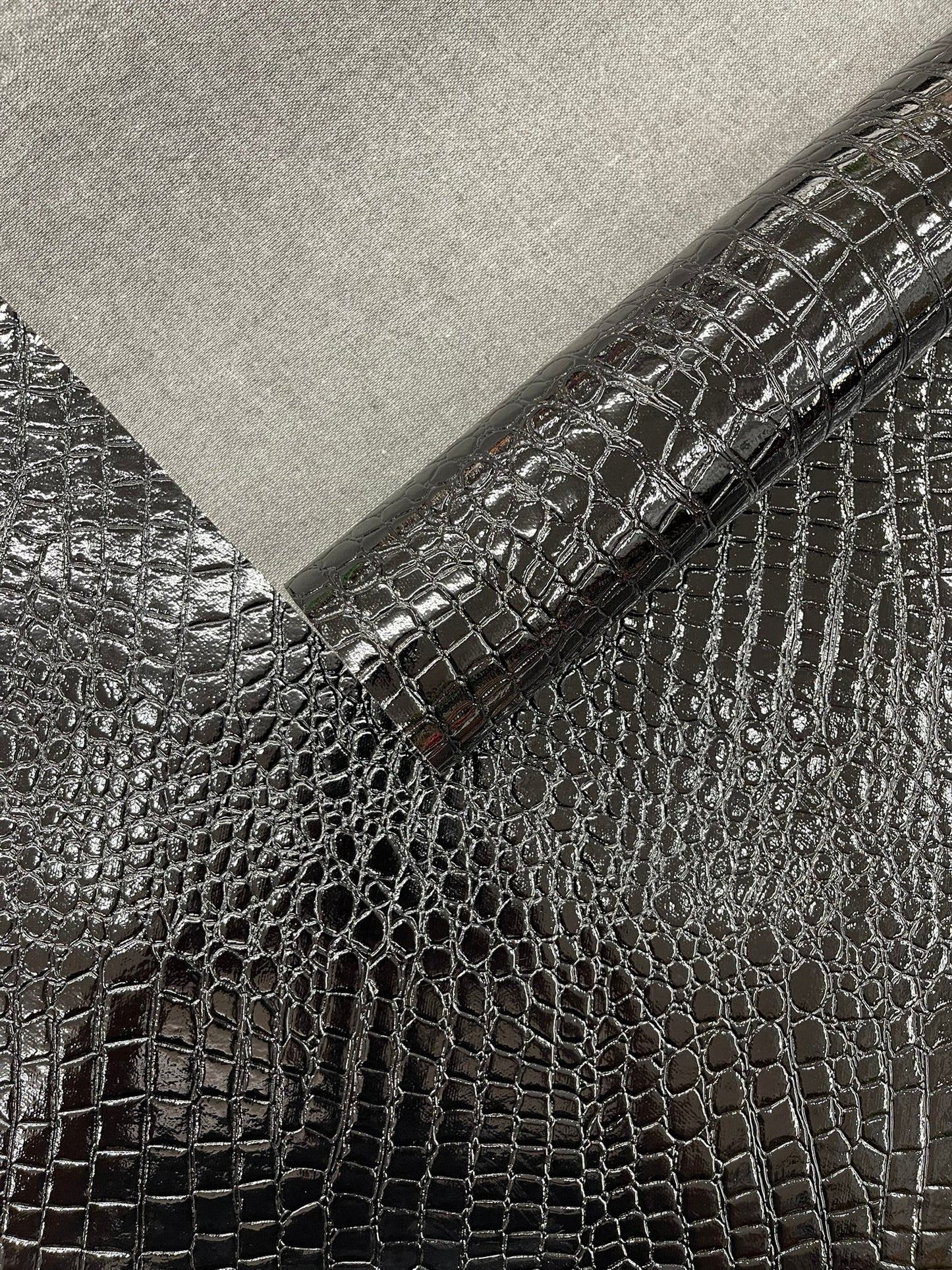 Shiny Alligator 3D Embossed Vinyl Fabric| New Creations Fabric & Foam Inc. - New Creations Fabric & Foam Inc
