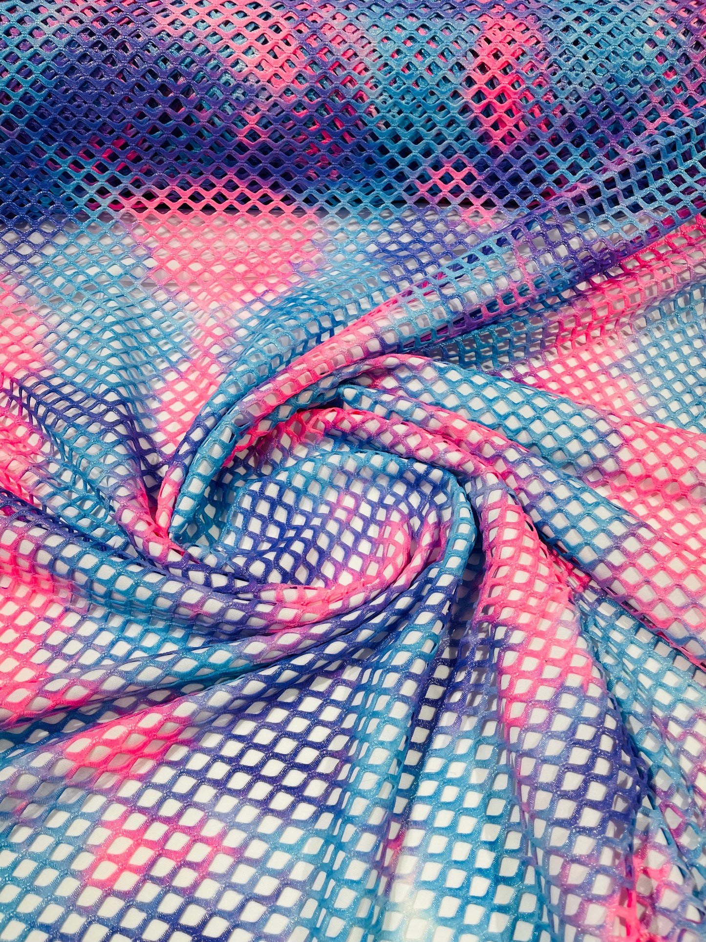 Fishnet Diamond Stretch 58" Wide | New Creation Fabric & Foam Inc.